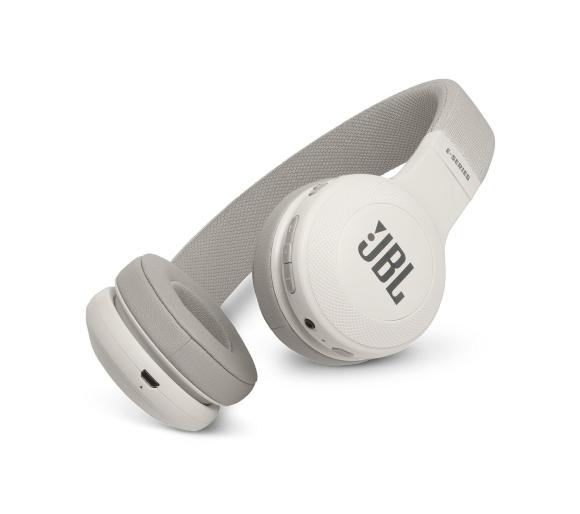 jbl e45bt cena