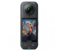 Insta360 X5 Standard Bundle Czarny